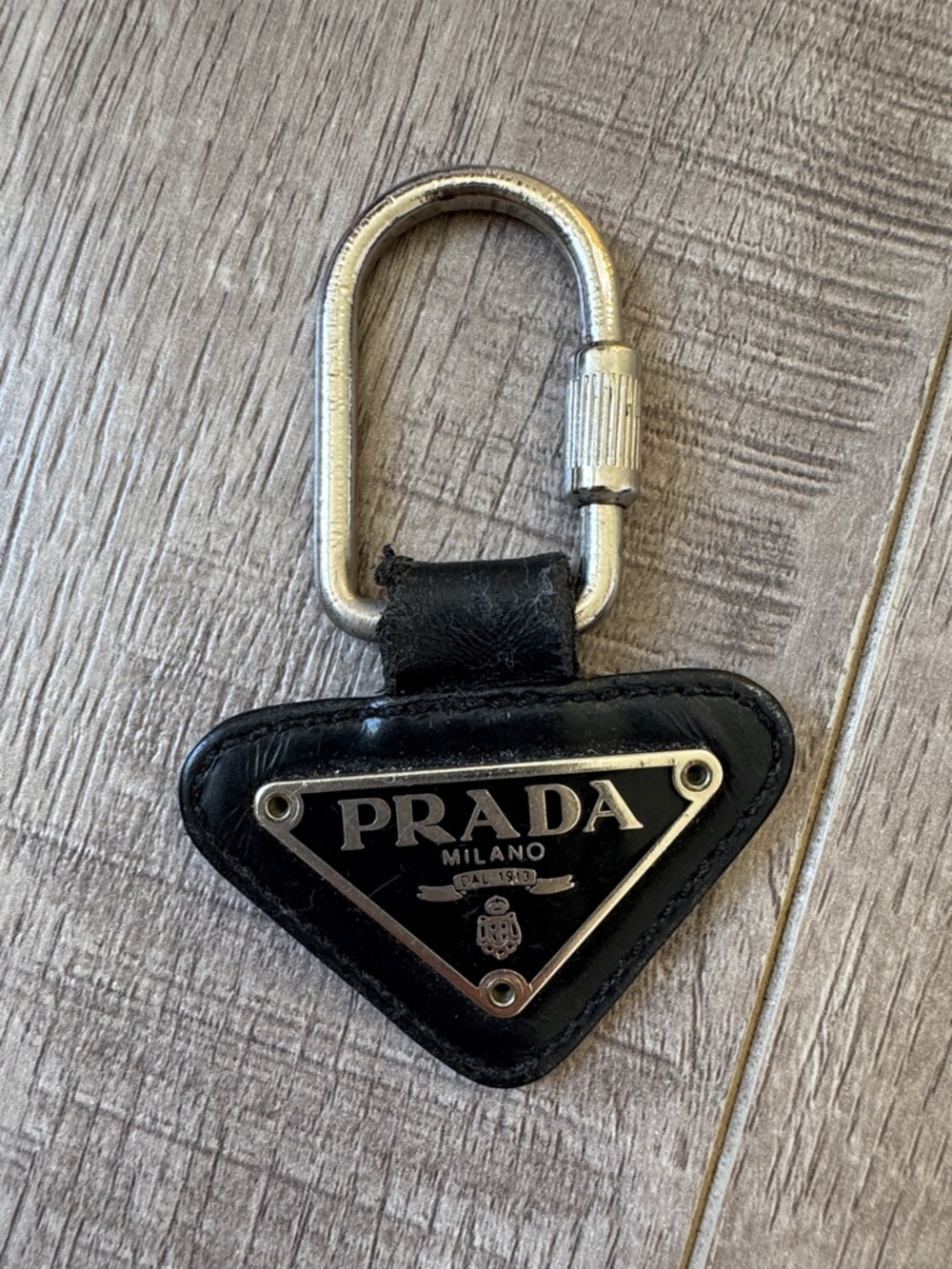 Prada Vintage Y2K Triangle Logo Leather Keychain Black Spazzolato Italy - Picture 2 of 4